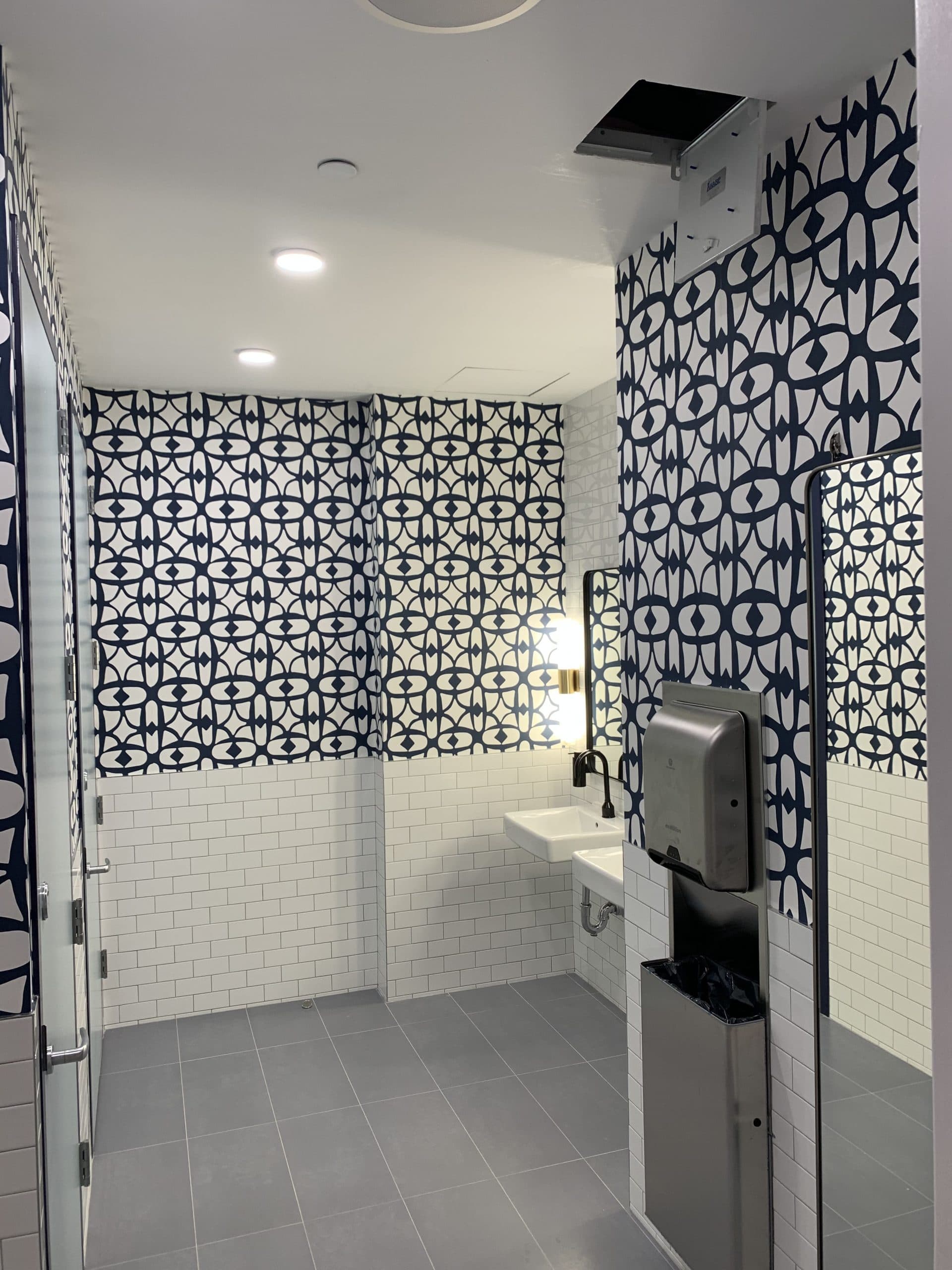 881 Broadway - Image 6